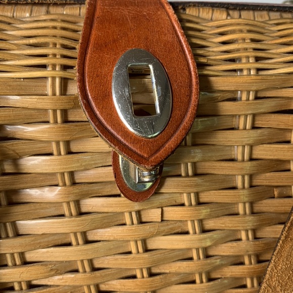 Vintage/Retro Natural Wicker Leather Trim Purse - Picture 8 of 11